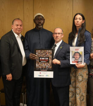 Group photo close up event in support of hostages